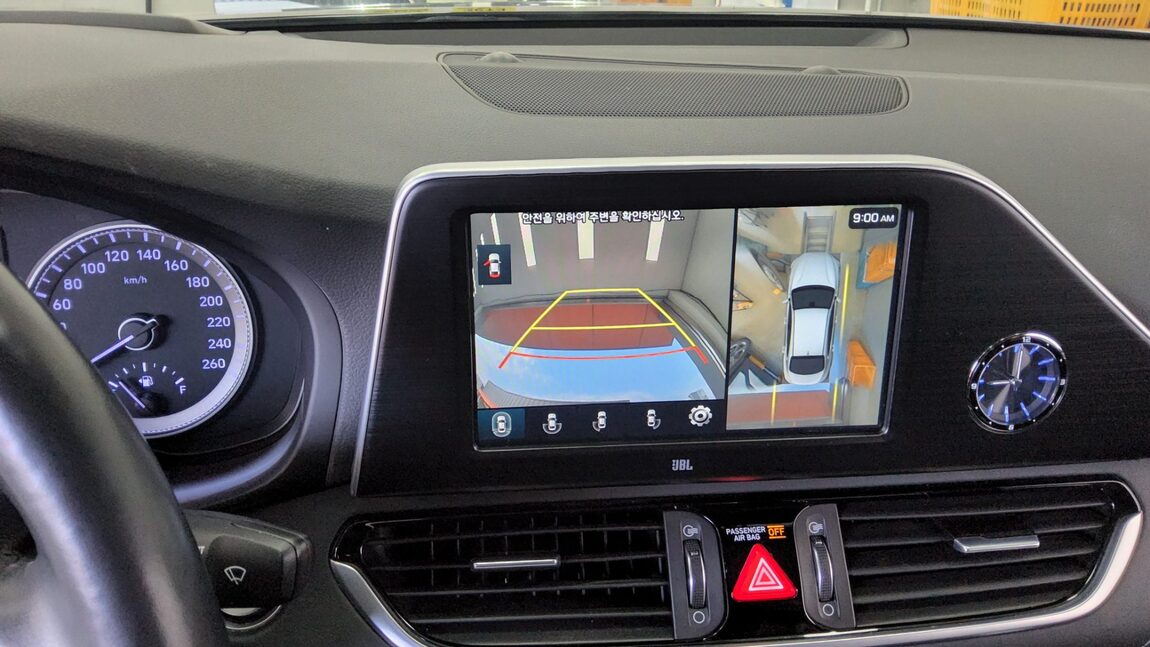 HYUNDAI GRANDEUR IG 3.0 GDi EXCLUSIVE SPECIAL 2018 - zdjęcie 18
