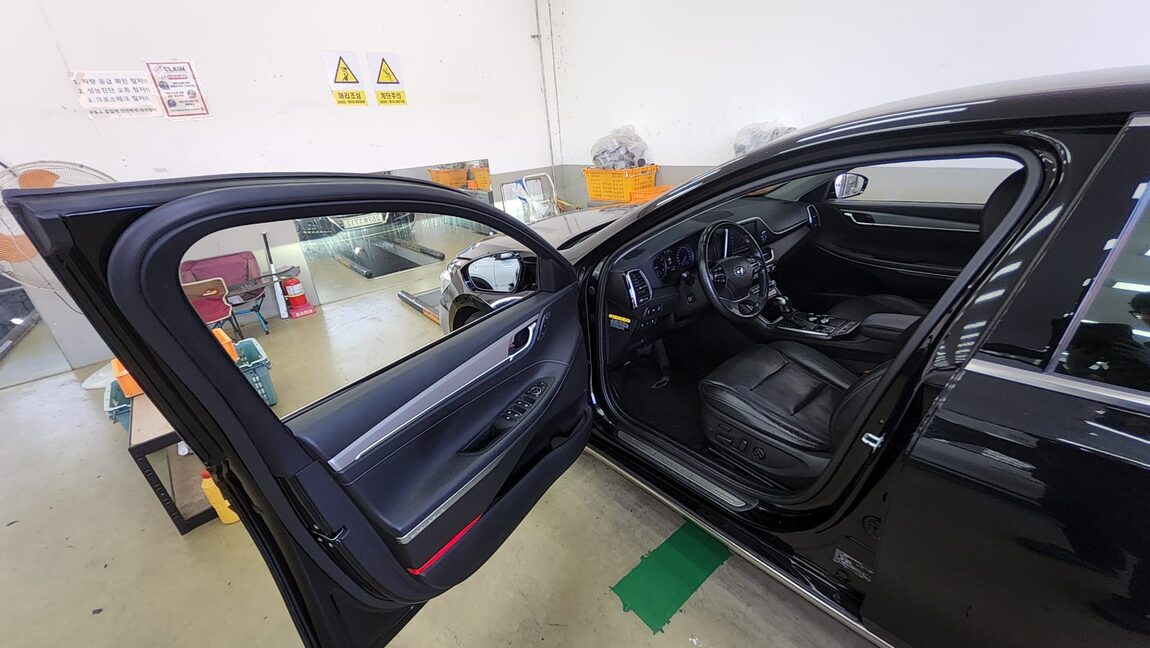 HYUNDAI GRANDEUR IG 3.0 GDi EXCLUSIVE SPECIAL 2018 - zdjęcie 10