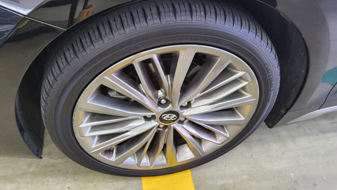 HYUNDAI GRANDEUR IG 3.0 GDi EXCLUSIVE SPECIAL 2018 - zdjęcie 21