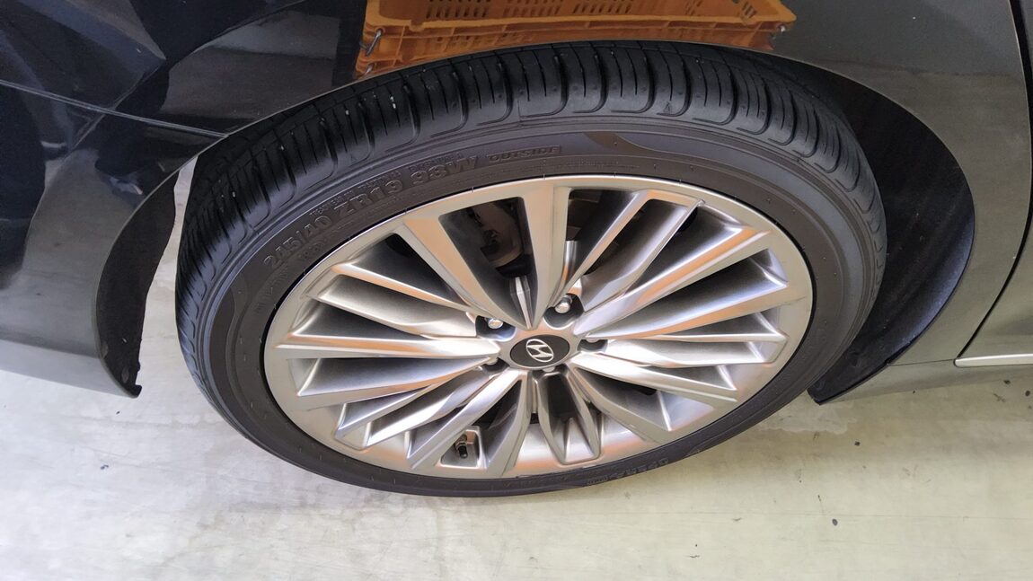 HYUNDAI GRANDEUR IG 3.0 GDi EXCLUSIVE SPECIAL 2018 - zdjęcie 24