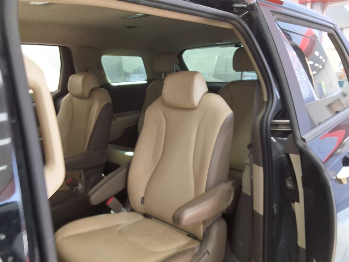 KIA NEW CARNIVAL (KA4) 9-SEATER DIESEL PRESTIGE 2021 - zdjęcie 13