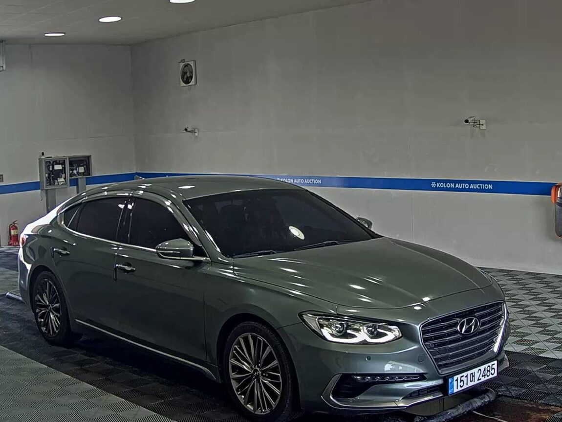 HYUNDAI GRANDEUR IG 2.4 GDi PREMIUM SPECIAL 2018 - zdjęcie 3
