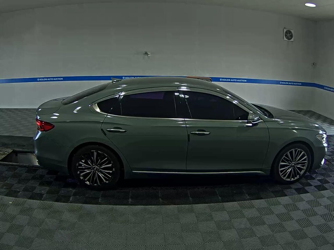 HYUNDAI GRANDEUR IG 2.4 GDi PREMIUM SPECIAL 2018 - zdjęcie 4