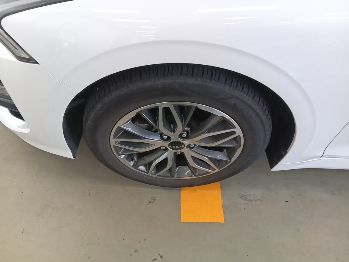KIA NEW K5 (DL3) 2.0 GASOLINE PRESTIGE 2022 - zdjęcie 23