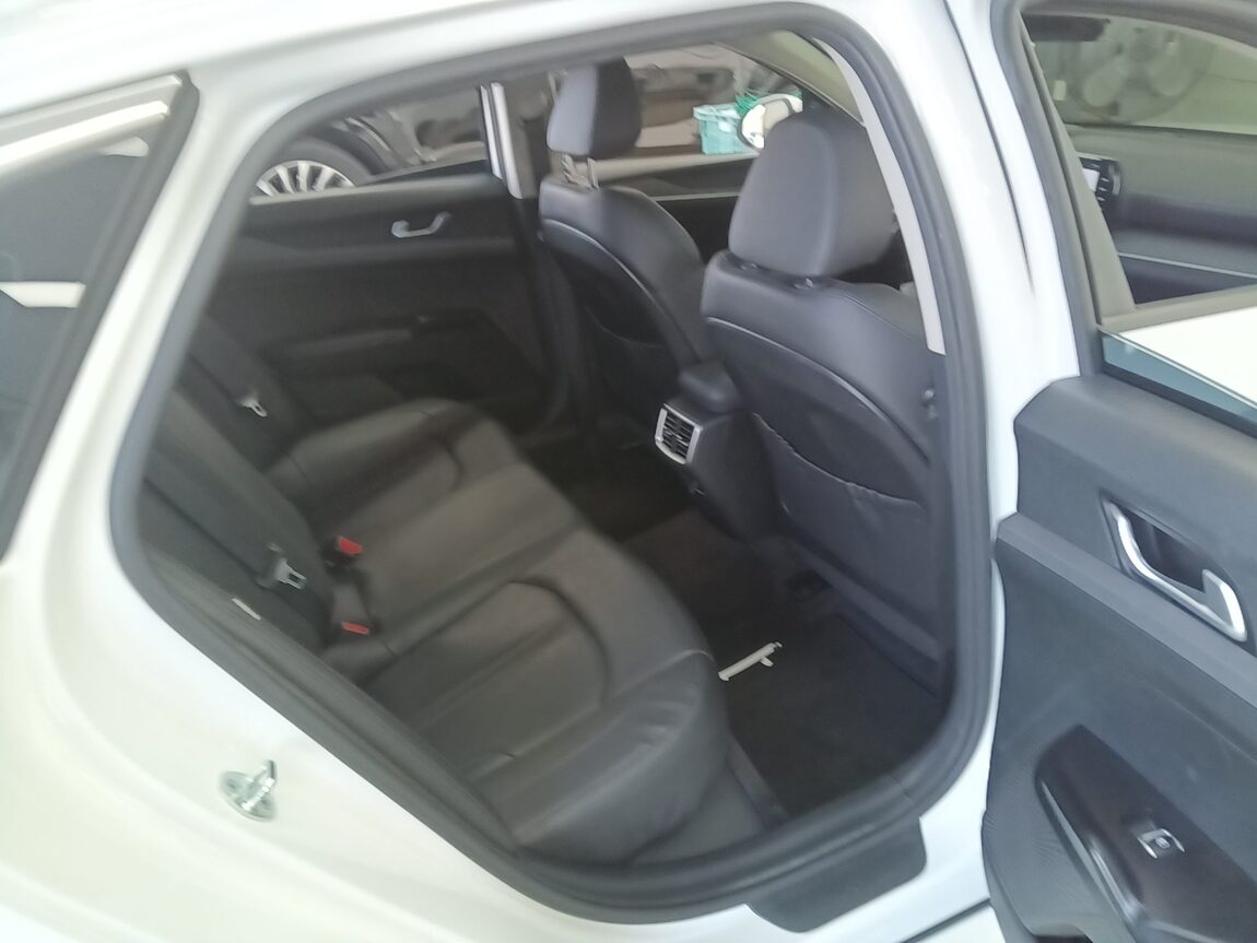 KIA NEW K5 (DL3) 2.0 GASOLINE PRESTIGE 2022 - zdjęcie 13