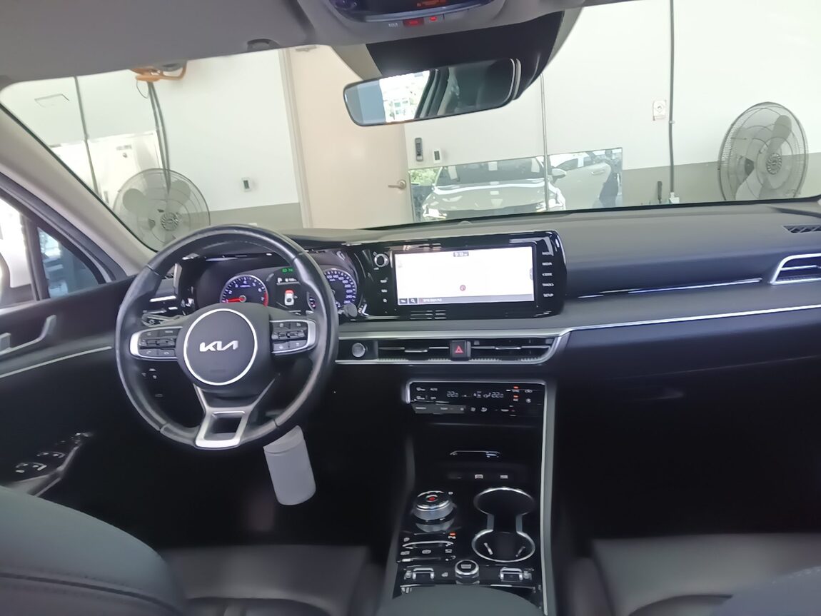 KIA NEW K5 (DL3) 2.0 GASOLINE PRESTIGE 2022 - zdjęcie 19