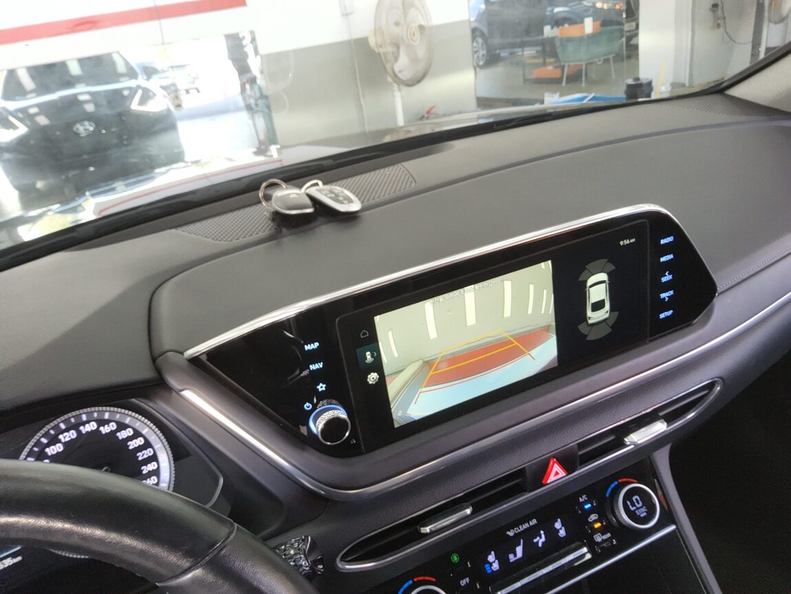 HYUNDAI SONATA (DN8) G2.0 PREMIUM PLUS 2022 - zdjęcie 18