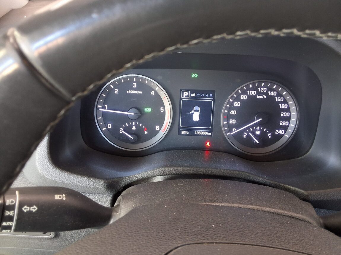 HYUNDAI ALL NEW TUCSON DIESEL 1.7 2WD SMART 2018 - zdjęcie 9