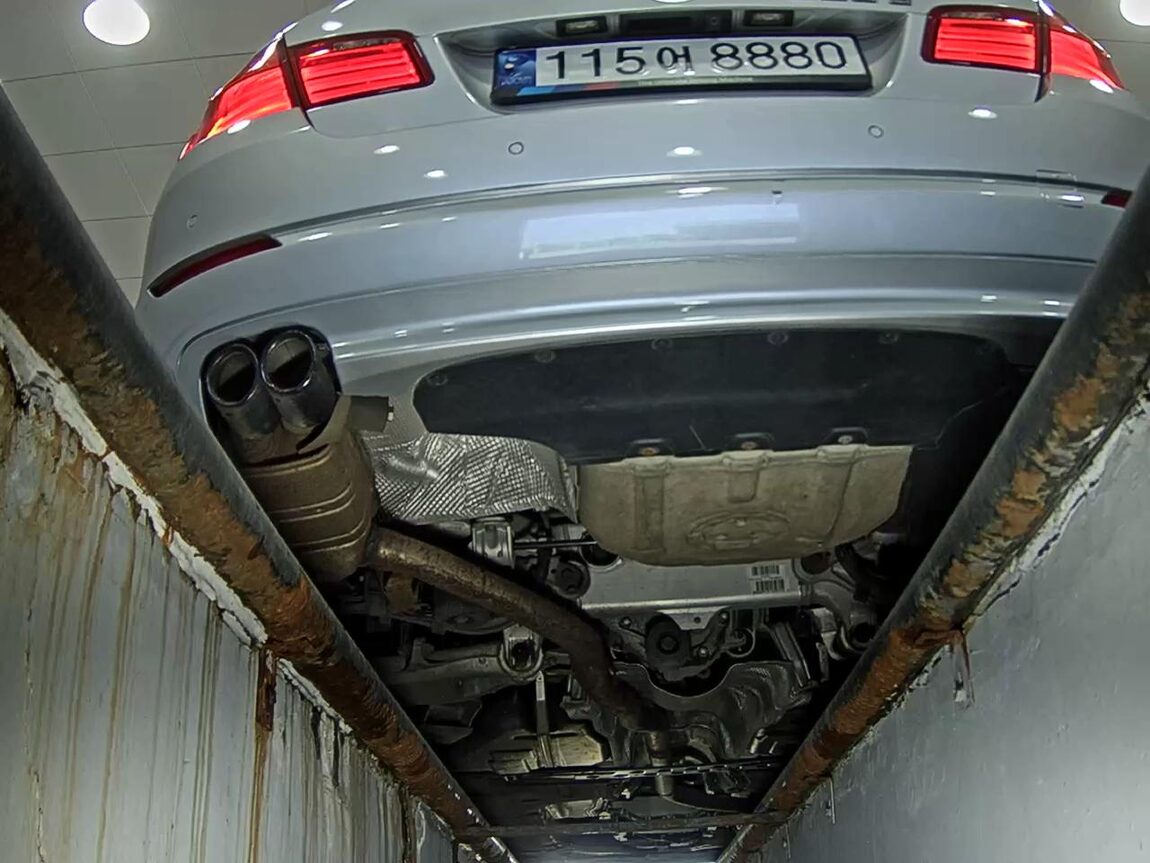 BMW 5 SERIES (6TH GEN) 520d 2013 - zdjęcie 8