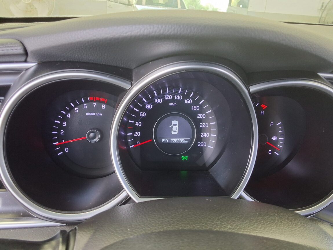 KIA THE NEW K5 2.0 CVVL TRENDY 2015 - zdjęcie 9
