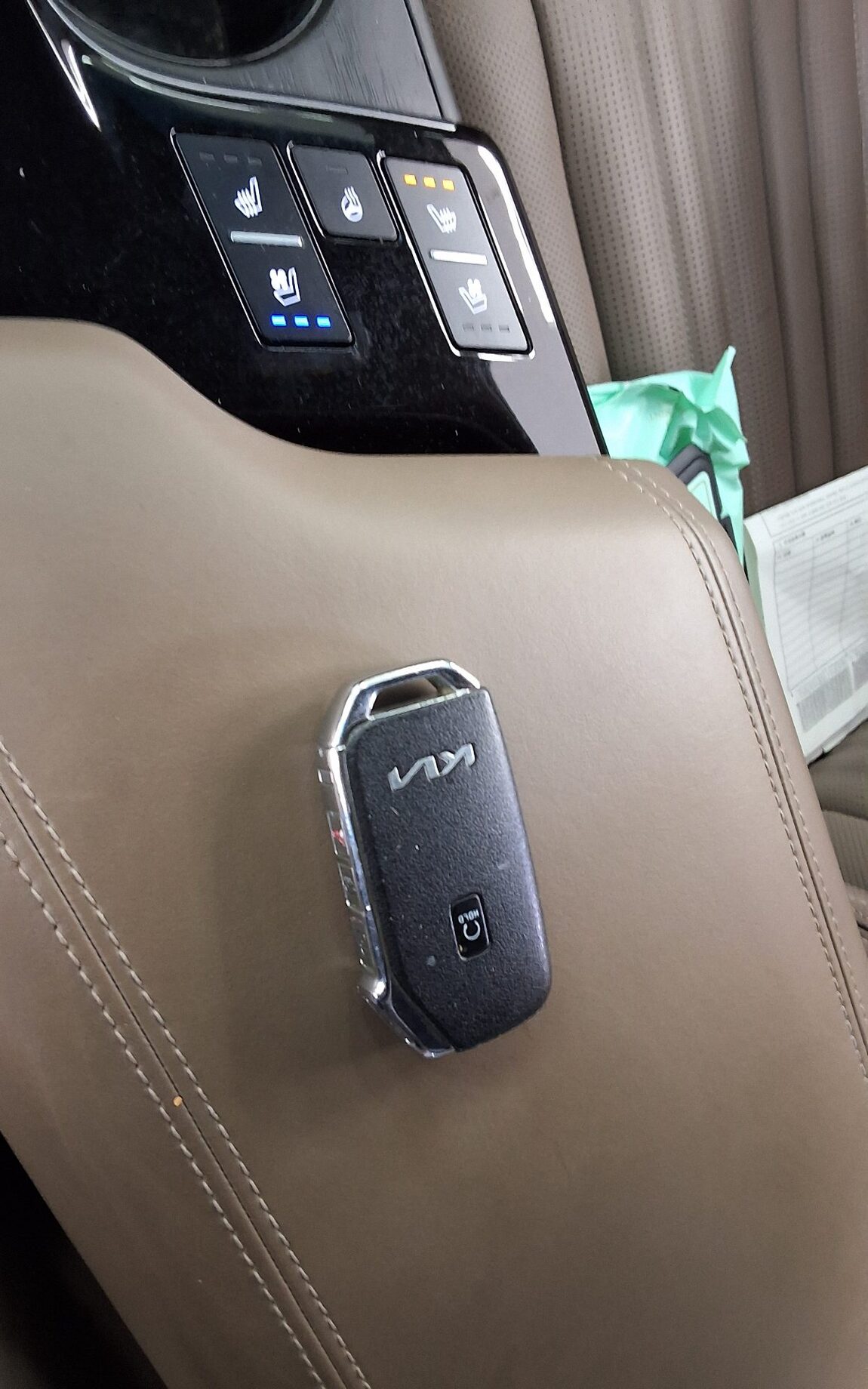 KIA K8 3.5 GDI 2WD SIGNATURE 2022 - zdjęcie 20