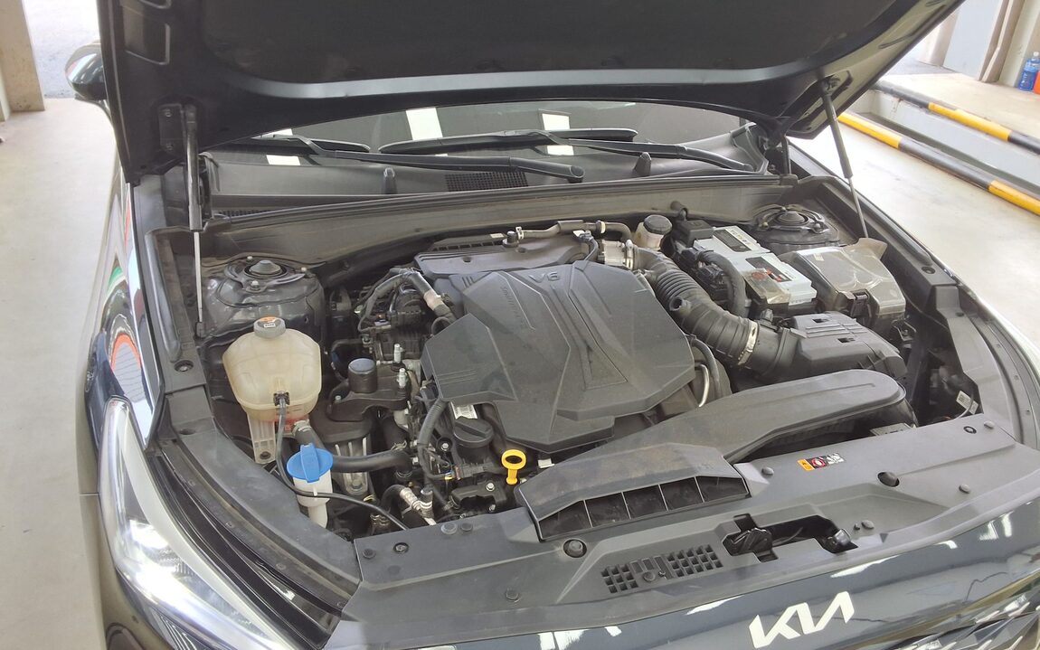 KIA K8 3.5 GDI 2WD SIGNATURE 2022 - zdjęcie 22
