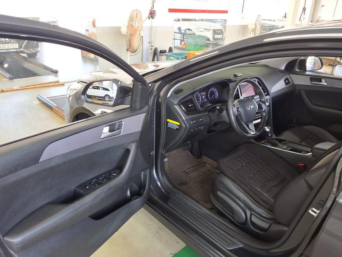 HYUNDAI LF SONATA NEW RISE LPi RENTAL CAR STYLE 2019 - zdjęcie 10