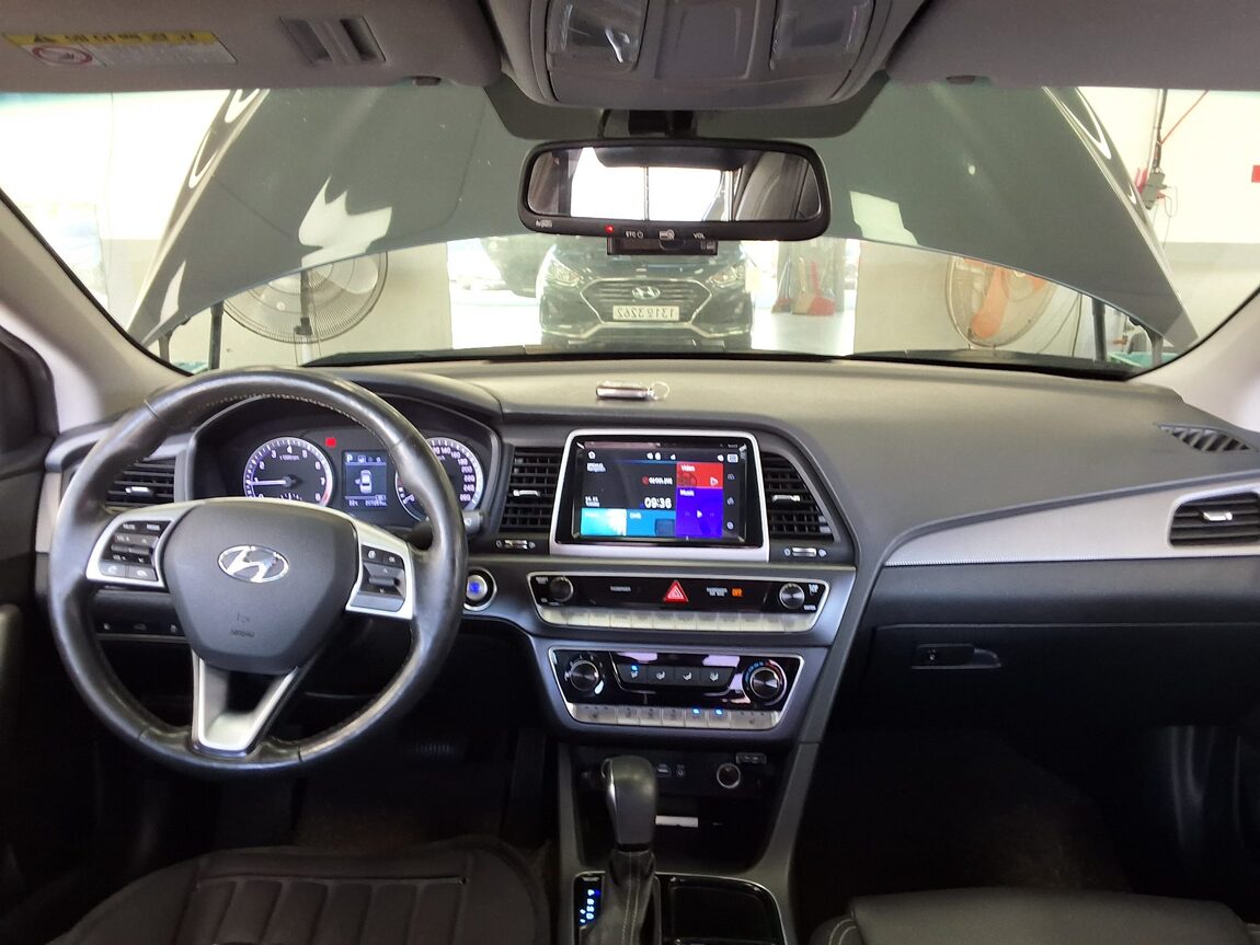 HYUNDAI LF SONATA NEW RISE LPi RENTAL CAR STYLE 2019 - zdjęcie 11