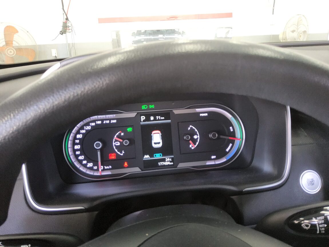 HYUNDAI THE ALL NEW TUCSON HYBRID 1.6 HEV 2WD MODERN 2021 - zdjęcie 9