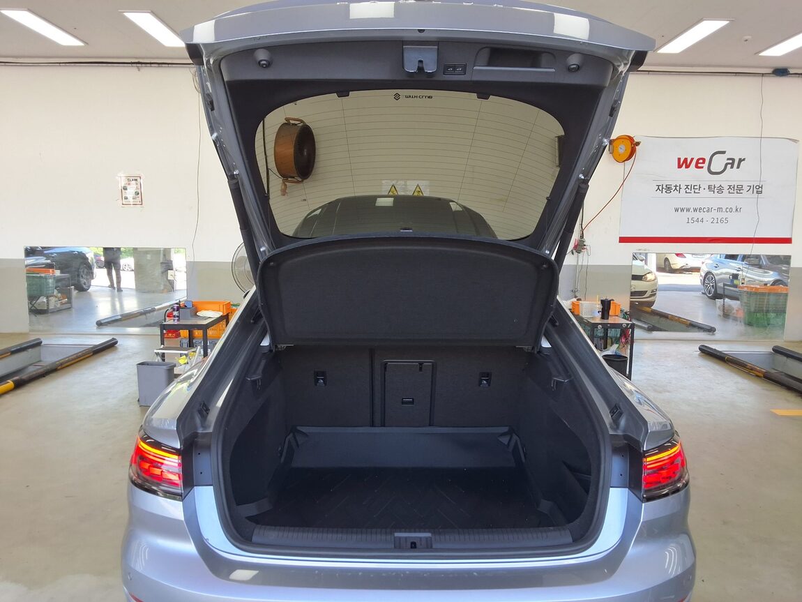 VOLKSWAGEN ARTEON 2.0 TDI ELEGANCE PRESTIGE 2019 - zdjęcie 15