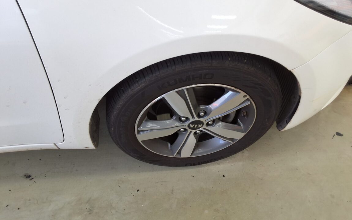 KIA THE NEW K3 1.6 GDI PRESTIGE SPECIAL 2016 - zdjęcie 28