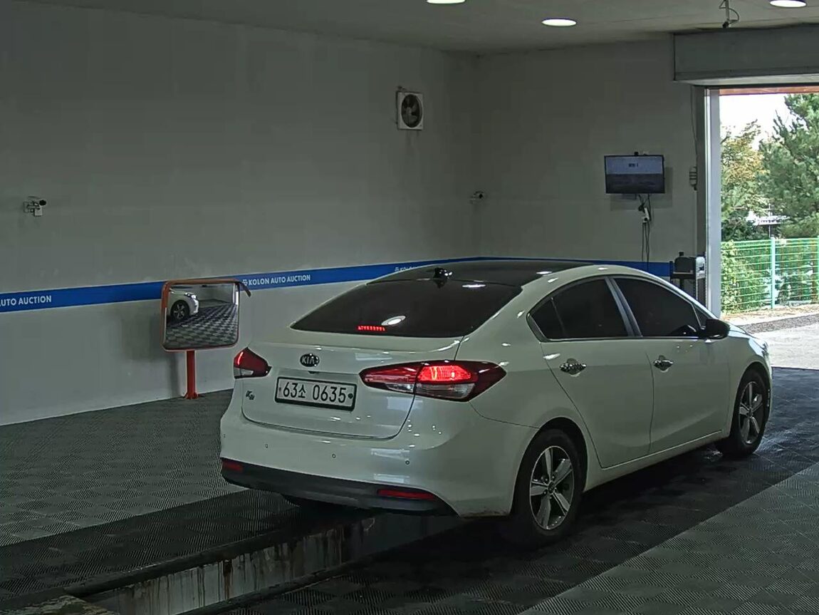 KIA THE NEW K3 1.6 GDI PRESTIGE SPECIAL 2016 - zdjęcie 5