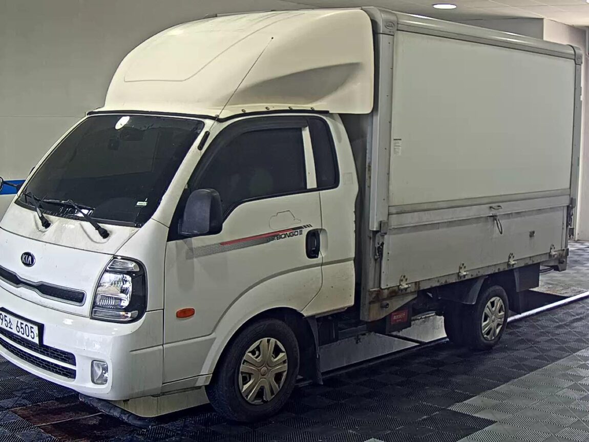 KIA THE NEW BONGO III CARGO WING BODY MANUAL 2020 - zdjęcie 2
