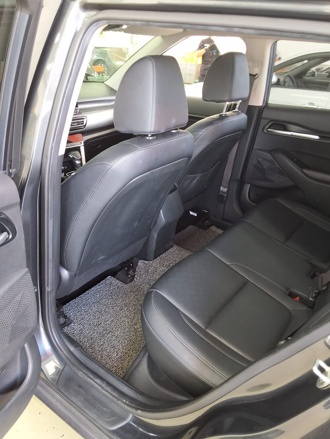 KIA SELTOS 1.6 DIESEL 2WD PRESTIGE 2020 - zdjęcie 12
