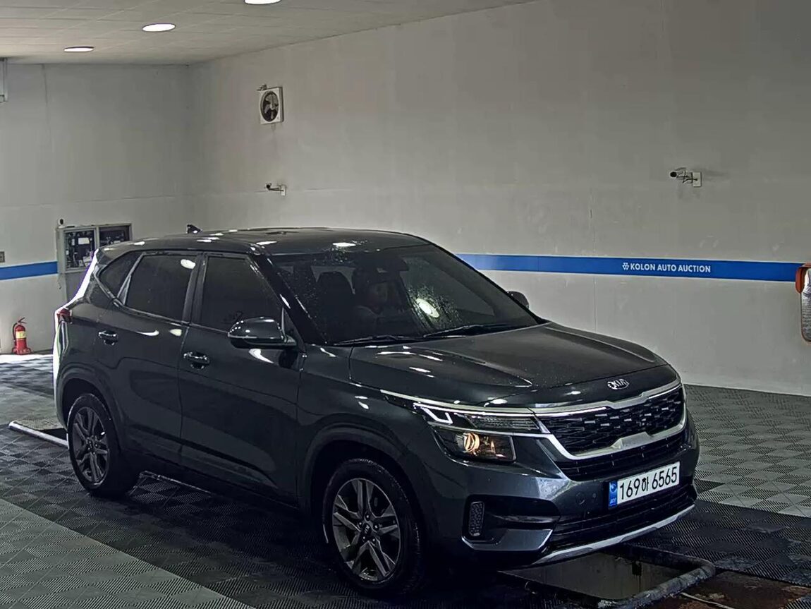 KIA SELTOS 1.6 DIESEL 2WD PRESTIGE 2020 - zdjęcie 3