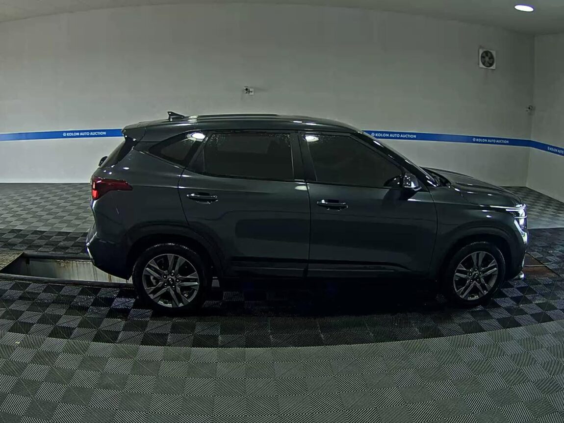 KIA SELTOS 1.6 DIESEL 2WD PRESTIGE 2020 - zdjęcie 4