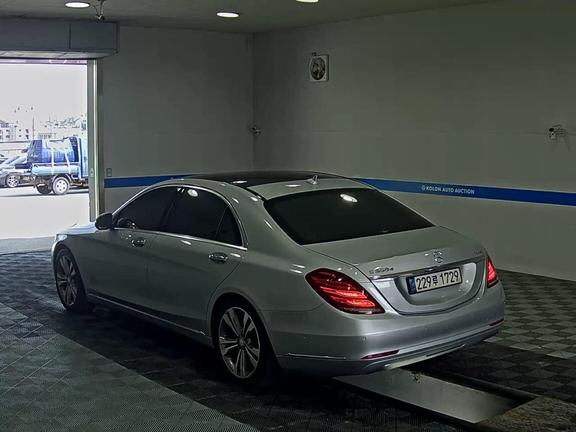 MERCEDES-BENZ S-CLASS (6TH GEN) S350L d 4MATIC 2016 - zdjęcie 6