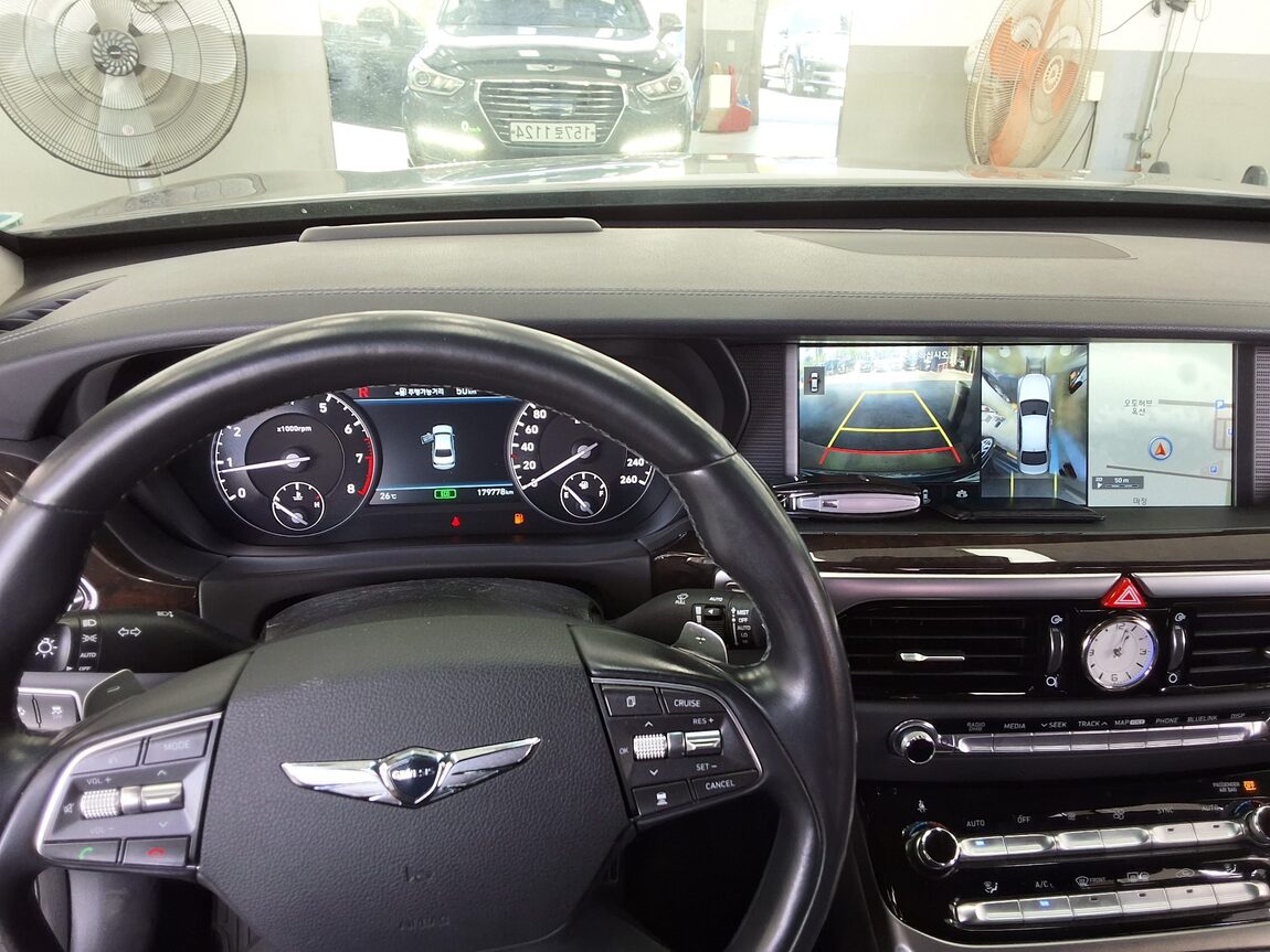 GENESIS EQ900 3.8 GDi AWD PREMIUM LUXURY 2016 - zdjęcie 17