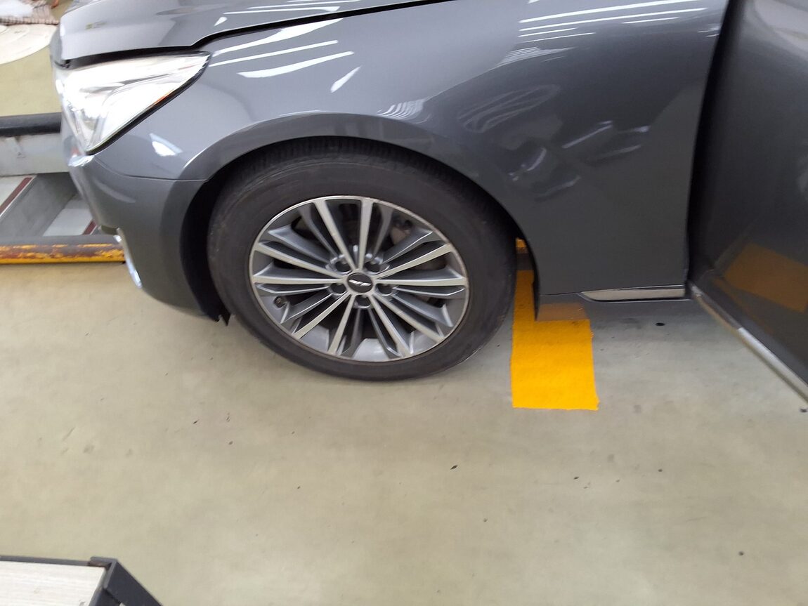 GENESIS EQ900 3.8 GDi AWD PREMIUM LUXURY 2016 - zdjęcie 20