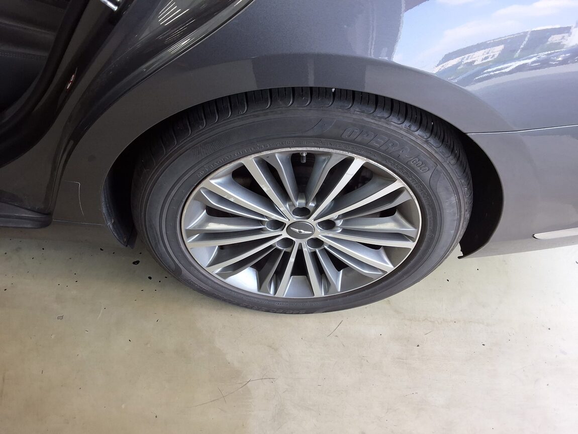 GENESIS EQ900 3.8 GDi AWD PREMIUM LUXURY 2016 - zdjęcie 21