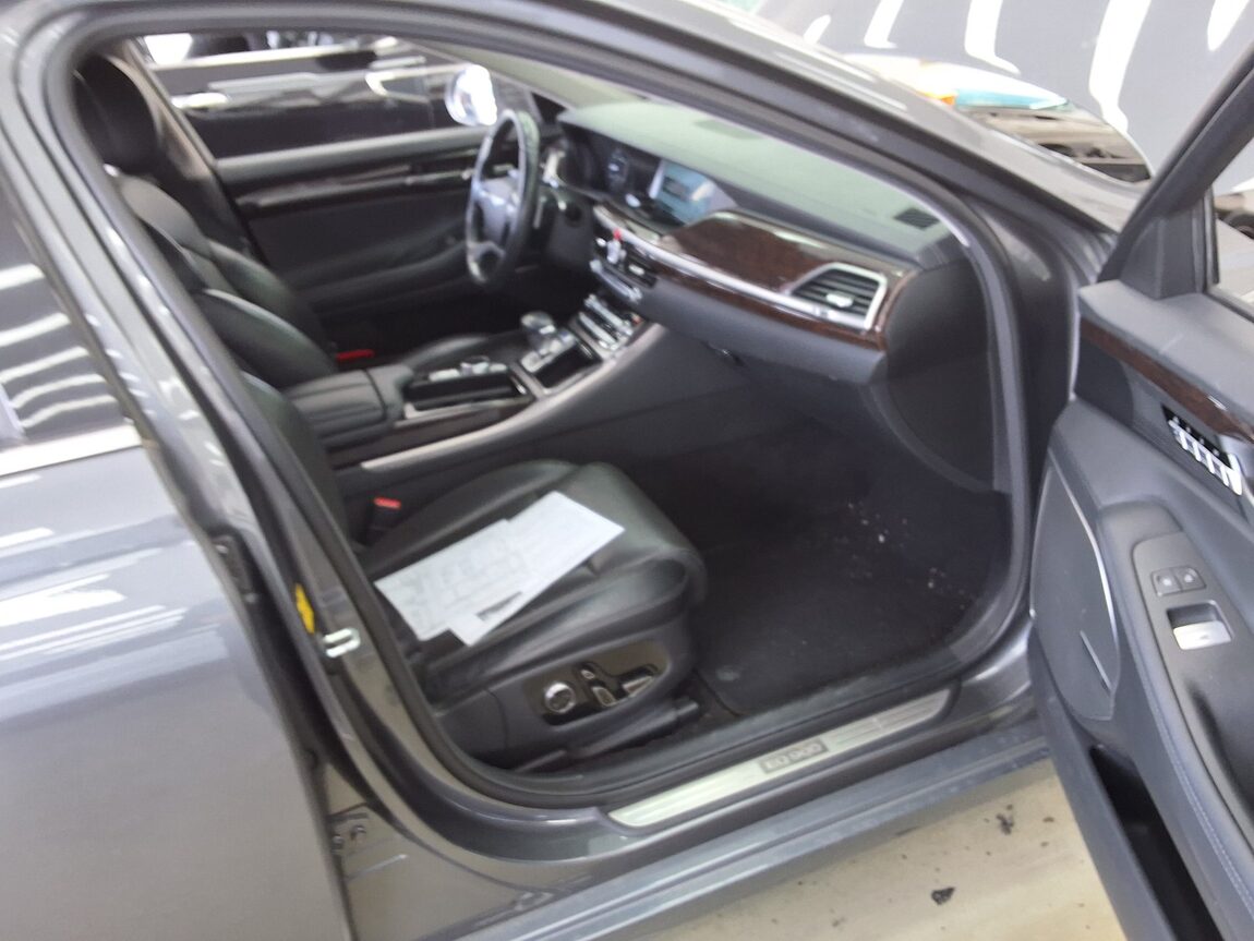 GENESIS EQ900 3.8 GDi AWD PREMIUM LUXURY 2016 - zdjęcie 14