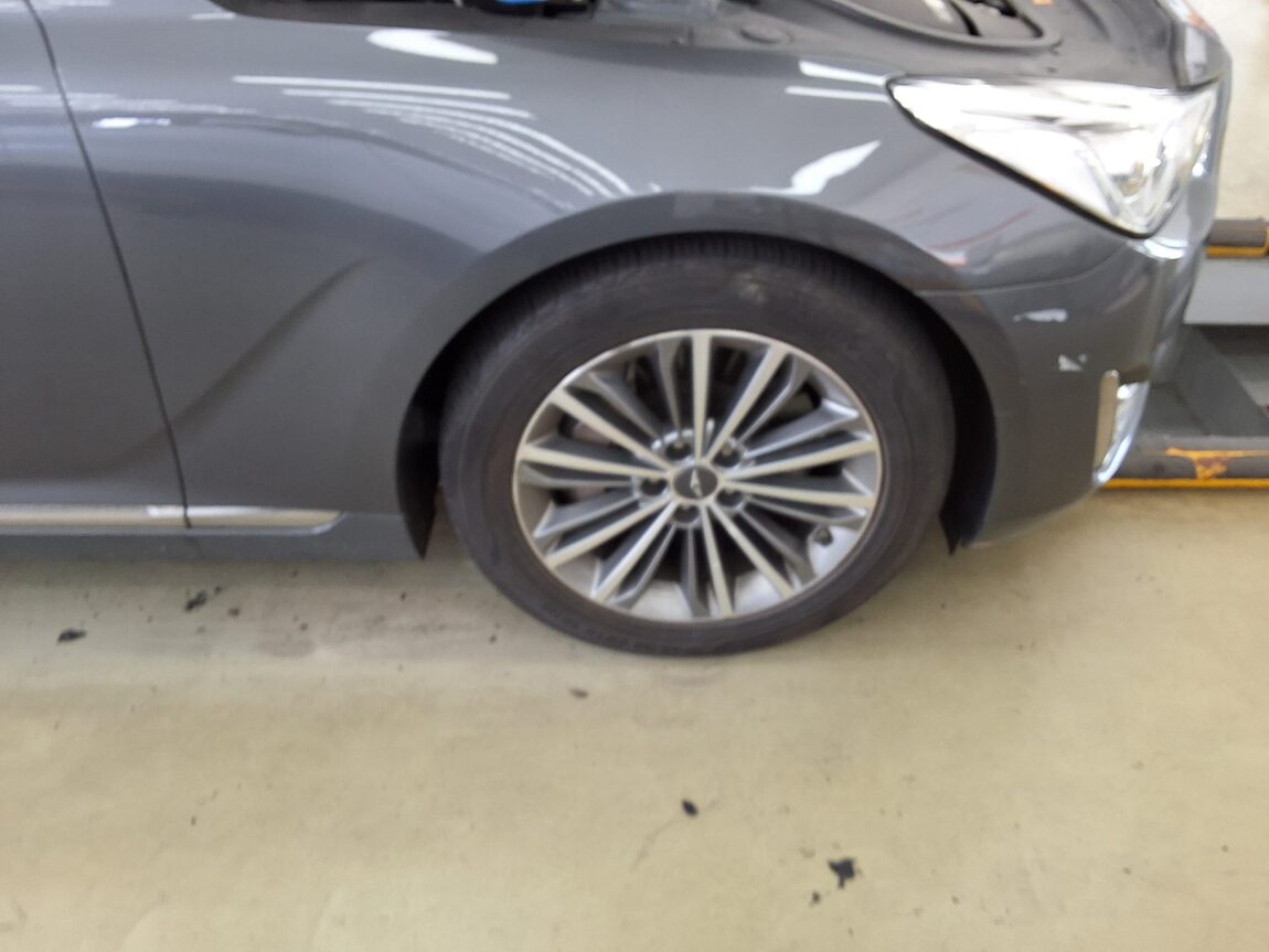 GENESIS EQ900 3.8 GDi AWD PREMIUM LUXURY 2016 - zdjęcie 22