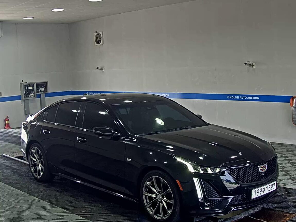 CADILLAC CT5 2 PREMIUM LUXURY 2021 - zdjęcie 3