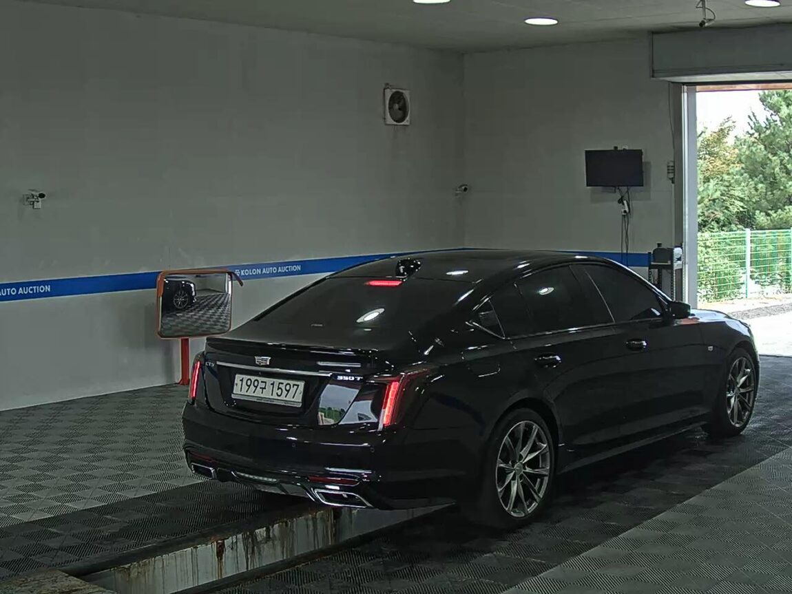 CADILLAC CT5 2 PREMIUM LUXURY 2021 - zdjęcie 5