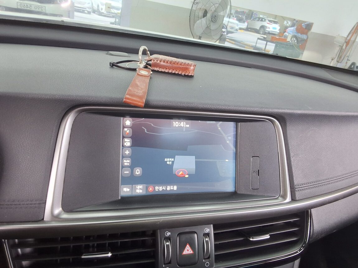 KIA NEW K5 HYBRID PRESTIGE 2018 - zdjęcie 18