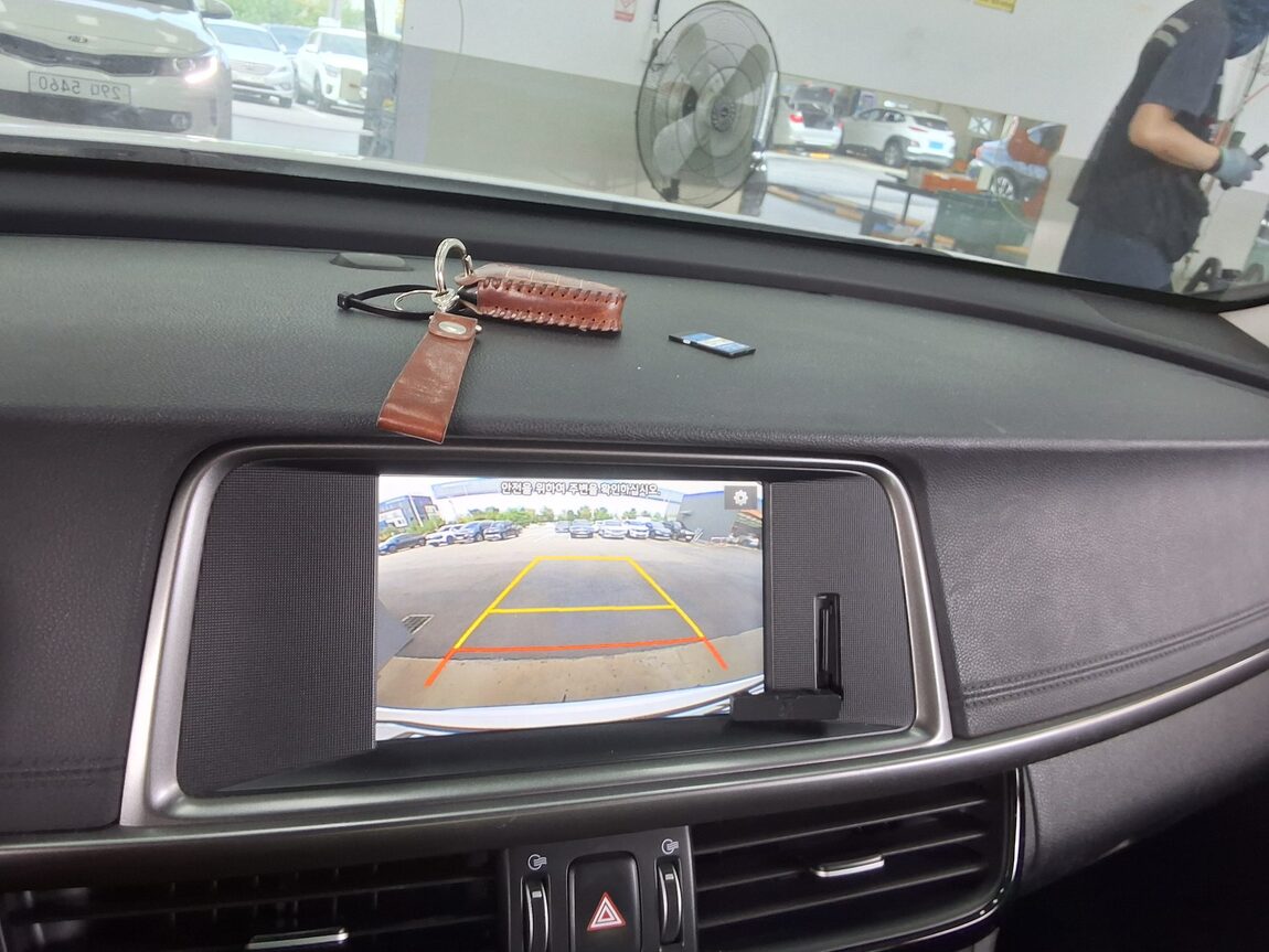 KIA NEW K5 HYBRID PRESTIGE 2018 - zdjęcie 19
