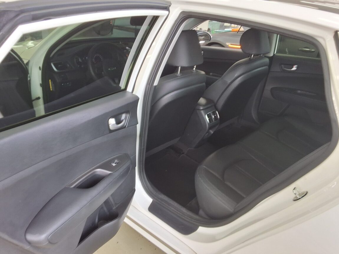 KIA NEW K5 HYBRID PRESTIGE 2018 - zdjęcie 12