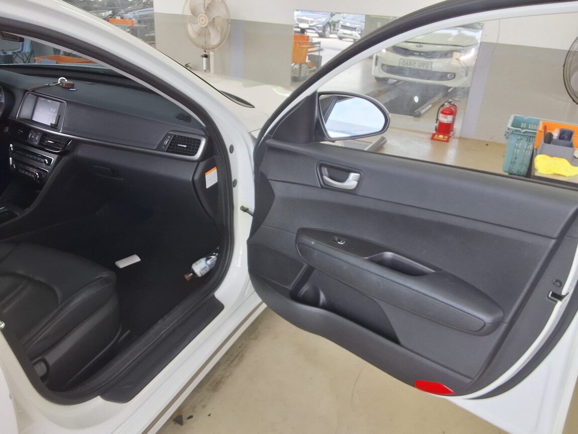 KIA NEW K5 HYBRID PRESTIGE 2018 - zdjęcie 14