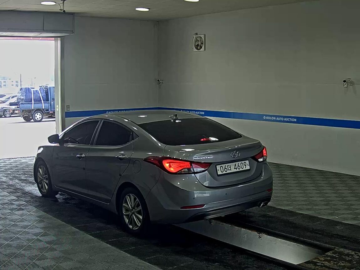 HYUNDAI THE NEW AVANTE MD 1.6 GDi MODERN 2014 - zdjęcie 6