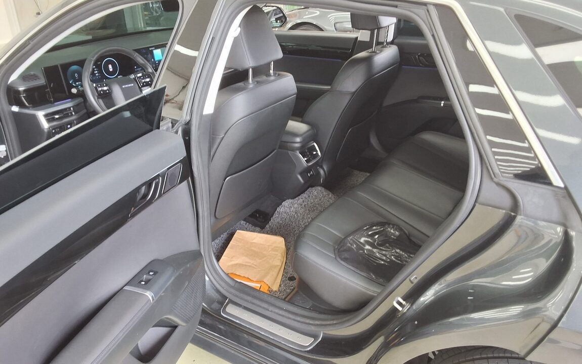 HYUNDAI THE ALL NEW GRANDEUR HYBRID 1.6 HYBRID PREMIUM 2023 - zdjęcie 12