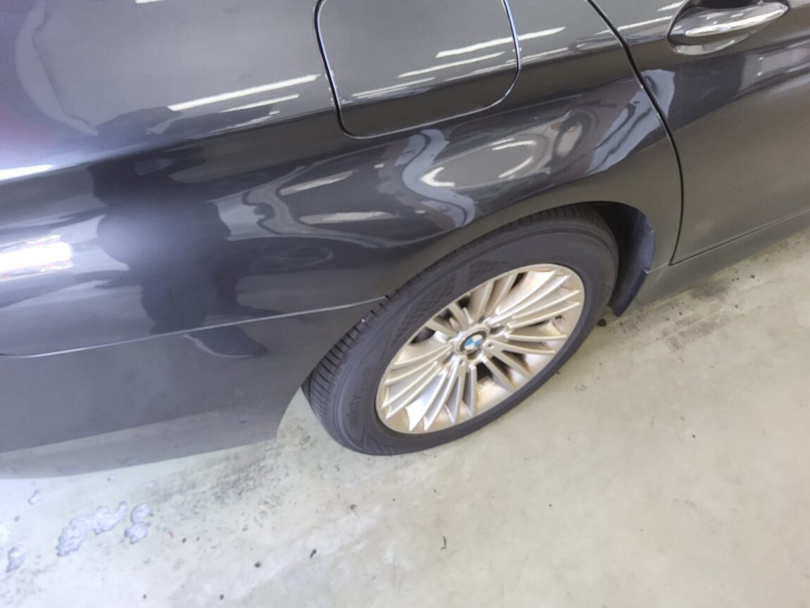 BMW 5 SERIES (6TH GEN) 520d 2014 - zdjęcie 23