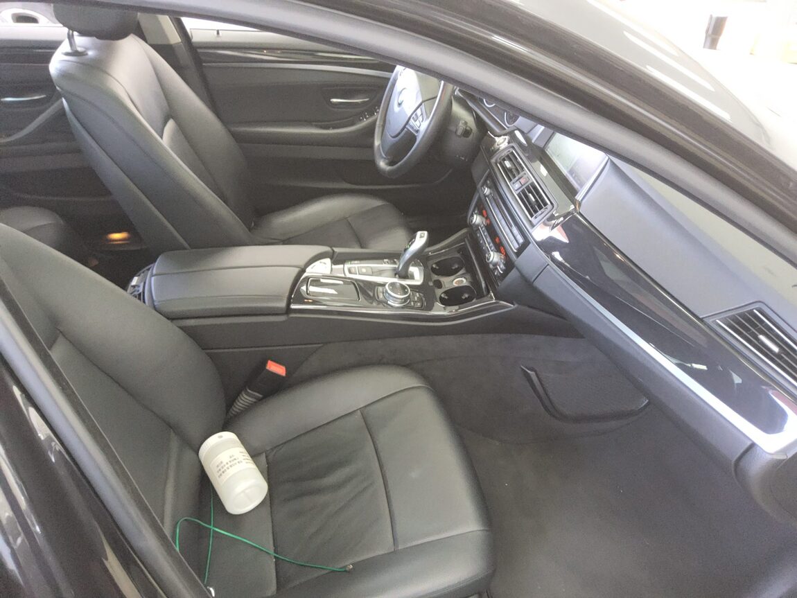 BMW 5 SERIES (6TH GEN) 520d 2014 - zdjęcie 14