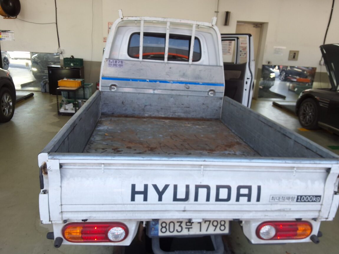 HYUNDAI PORTER II LPG DOUBLE CAB EXTRA LONG WHEELBASE SMART 2024 - zdjęcie 15