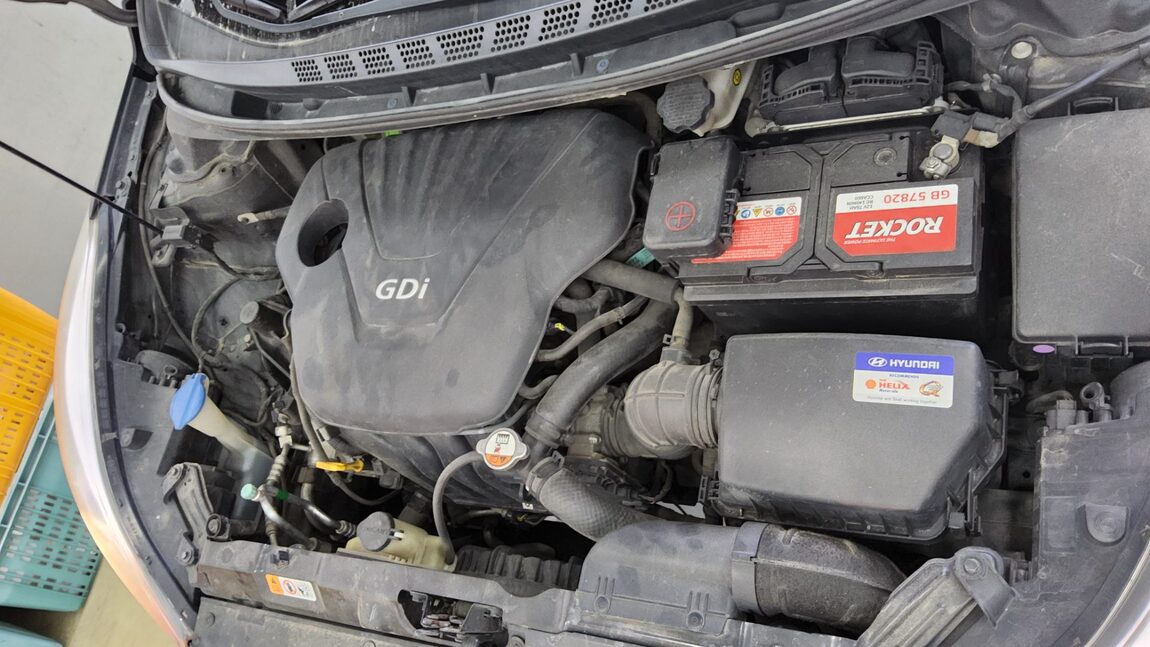 HYUNDAI THE NEW AVANTE MD 1.6 GDi MODERN 2014 - zdjęcie 21