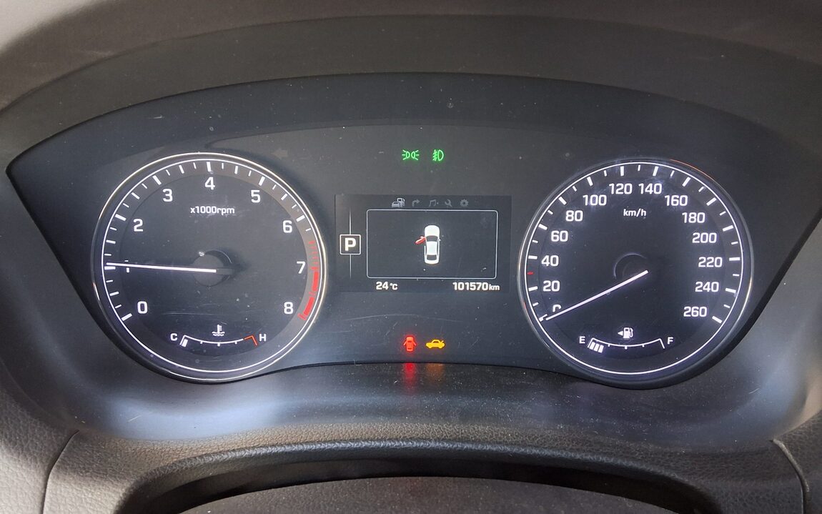 HYUNDAI GENESIS DH G330 PREMIUM 2015 - zdjęcie 9