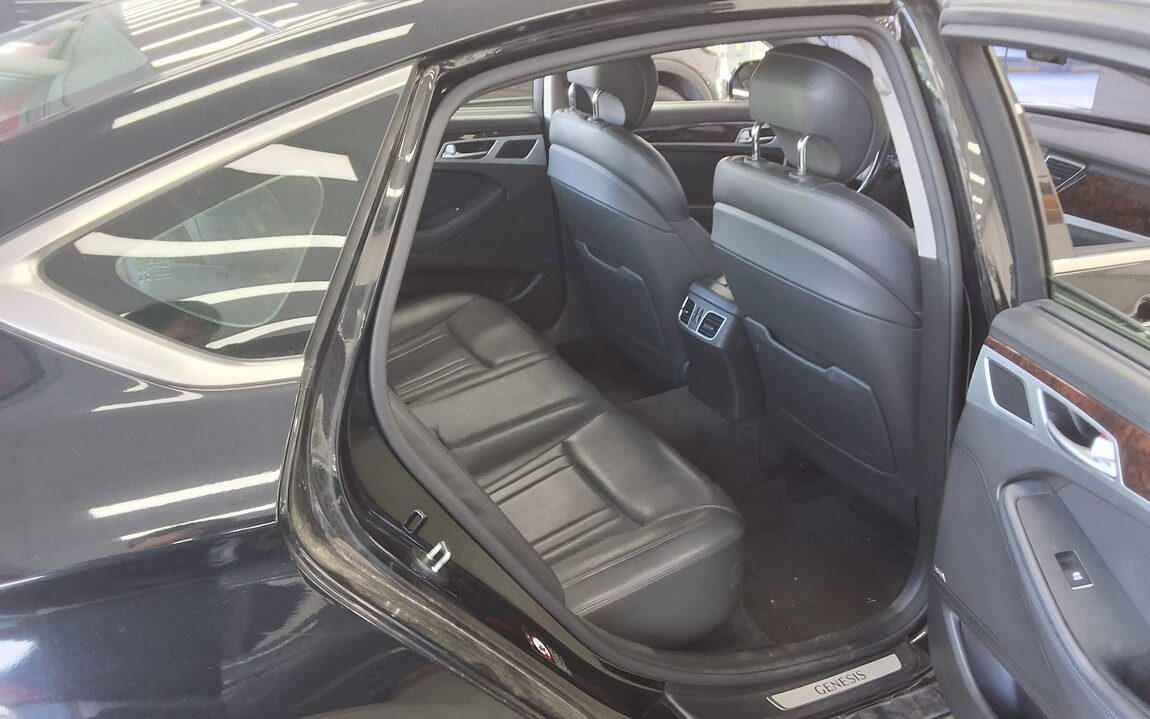 HYUNDAI GENESIS DH G330 PREMIUM 2015 - zdjęcie 13