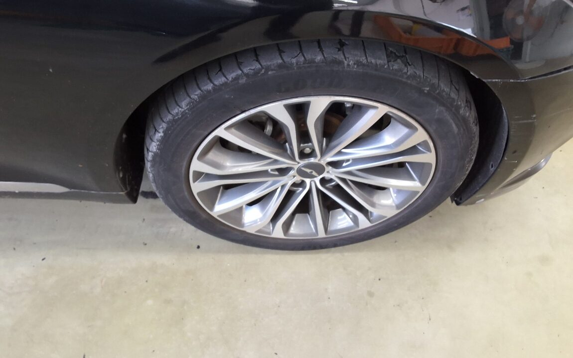 HYUNDAI GENESIS DH G330 PREMIUM 2015 - zdjęcie 25