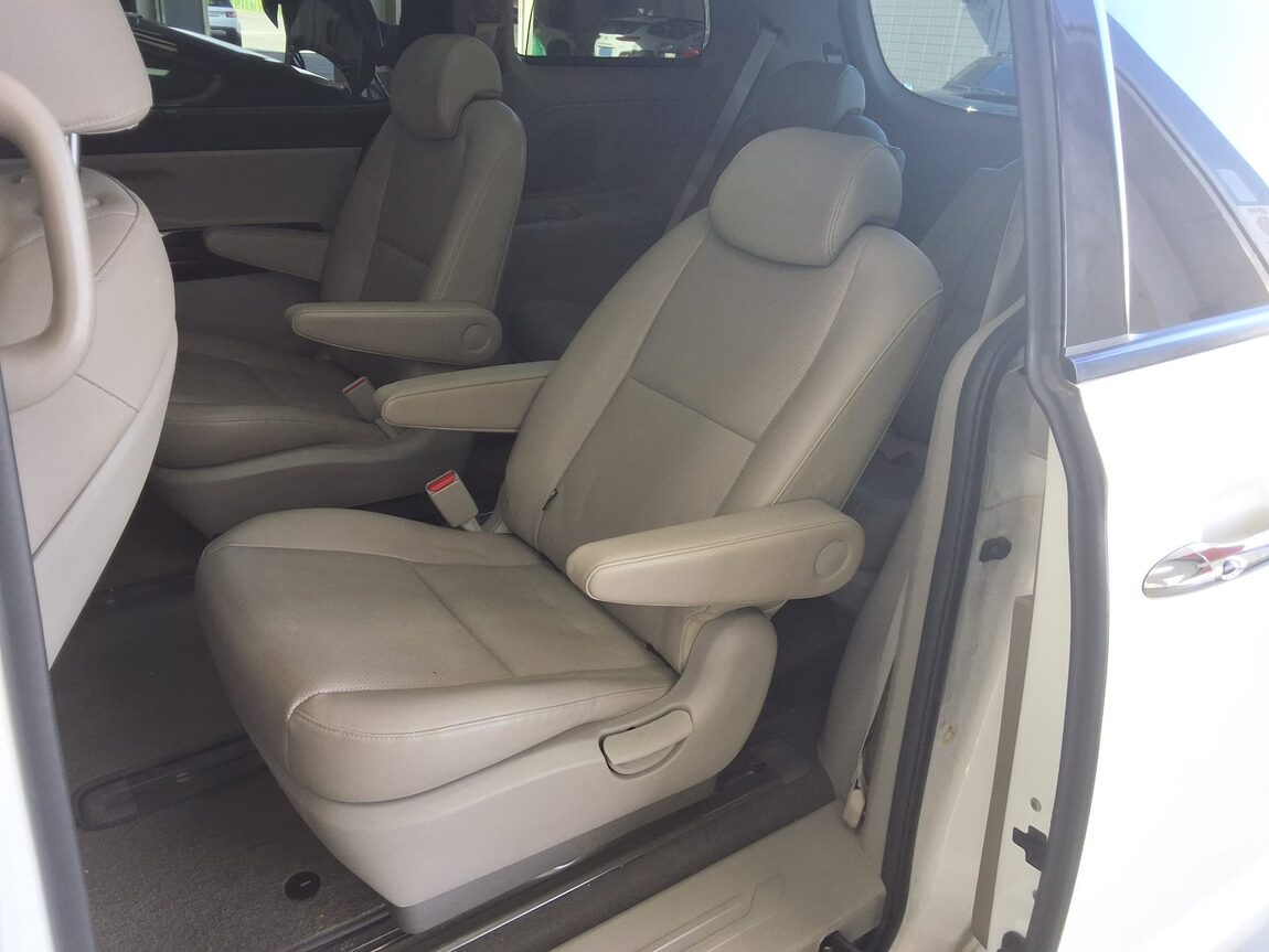 KIA THE NEW CARNIVAL 9-SEATER DIESEL PRESTIGE 2020 - zdjęcie 12