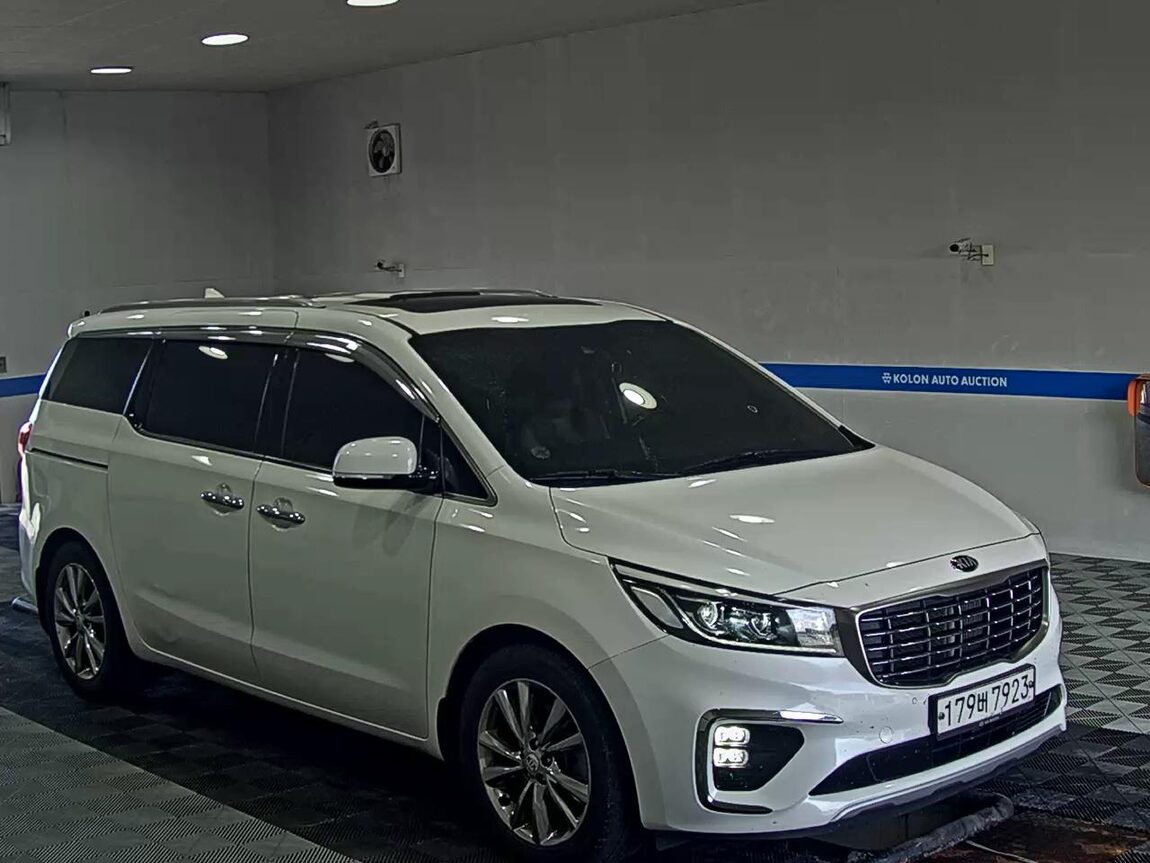 KIA THE NEW CARNIVAL 9-SEATER DIESEL PRESTIGE 2020 - zdjęcie 3