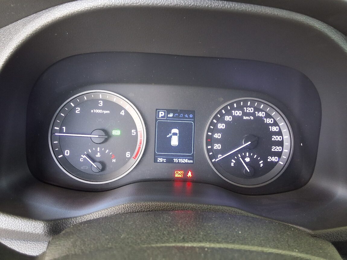 HYUNDAI ALL NEW TUCSON DIESEL 1.7 2WD MODERN 2016 - zdjęcie 9